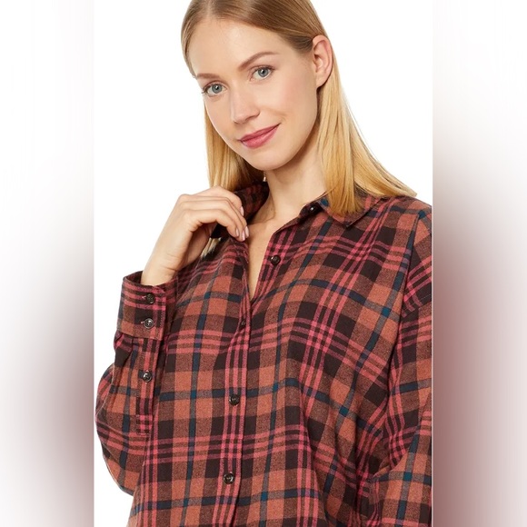 Madewell Flannel Long-Sleeve Crop Shirt in Plaid - Picture 8 of 9